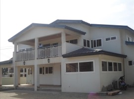 5 Bedroom House to Let in East Legon