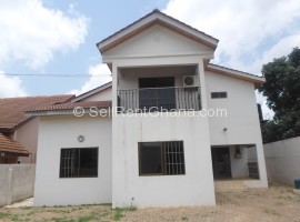 5 Bedroom House to Let, West Legon