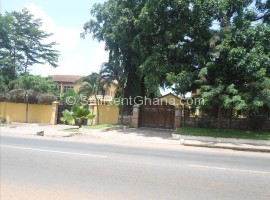 5 Bedroom House to Let, West Legon