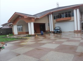 6 Bedroom House for Sale, Spintex