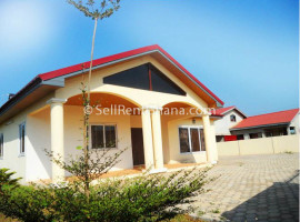 4 Bedroom House for Sale in Tema