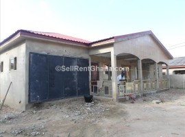 4 Bedroom House for Sale, Kwabenya