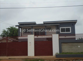 4 Bedroom House for Rent in Spintex