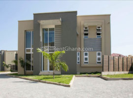 3 & 4 Bedroom Townhouses to Let/Sale