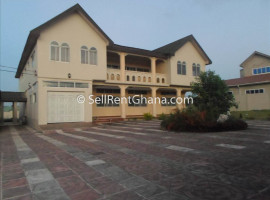 8 Bedroom House to Let, North Legon 
