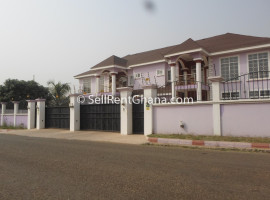 4 Bedroom Townhouse to Let, East Legon