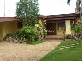 4 Bedroom House to Let, Airport Residential