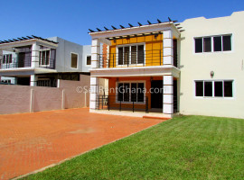 5 Bedroom House + Staff Quarters Renting