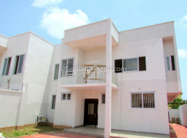 4 Bedroom House + Staff Quarters Selling