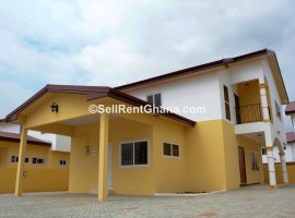 3 Bedroom House for Sale in Tema Comm 20