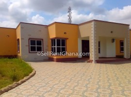 3 Bedroom House for Sale, Ashaley Botwe