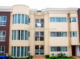 2,3 Bed Apartment & 5 Bed Furnished Townhouse