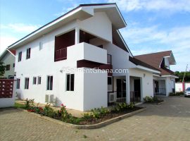 3 Bed Townhouse with Staff Quarters