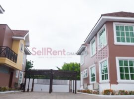 3 Bedroom Townhouse + 1BQ for Rent, East Airport