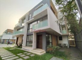 4 Bedroom Townhouse for Rent, Cantonment