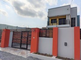 4 Bedroom House for Sale, Oyarifa