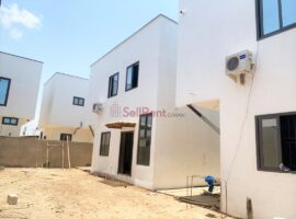 2 Bedroom Townhouse House for Sale,Spintex