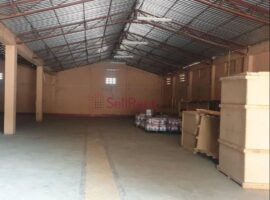 Warehouse for Rent, Tema