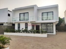 3 Bedroom Town House for Sale, Haatso