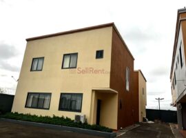 2 Bedroom Townhouse for Rent, Tema