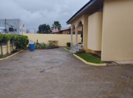 3 Bedroom House for Rent, Spintex